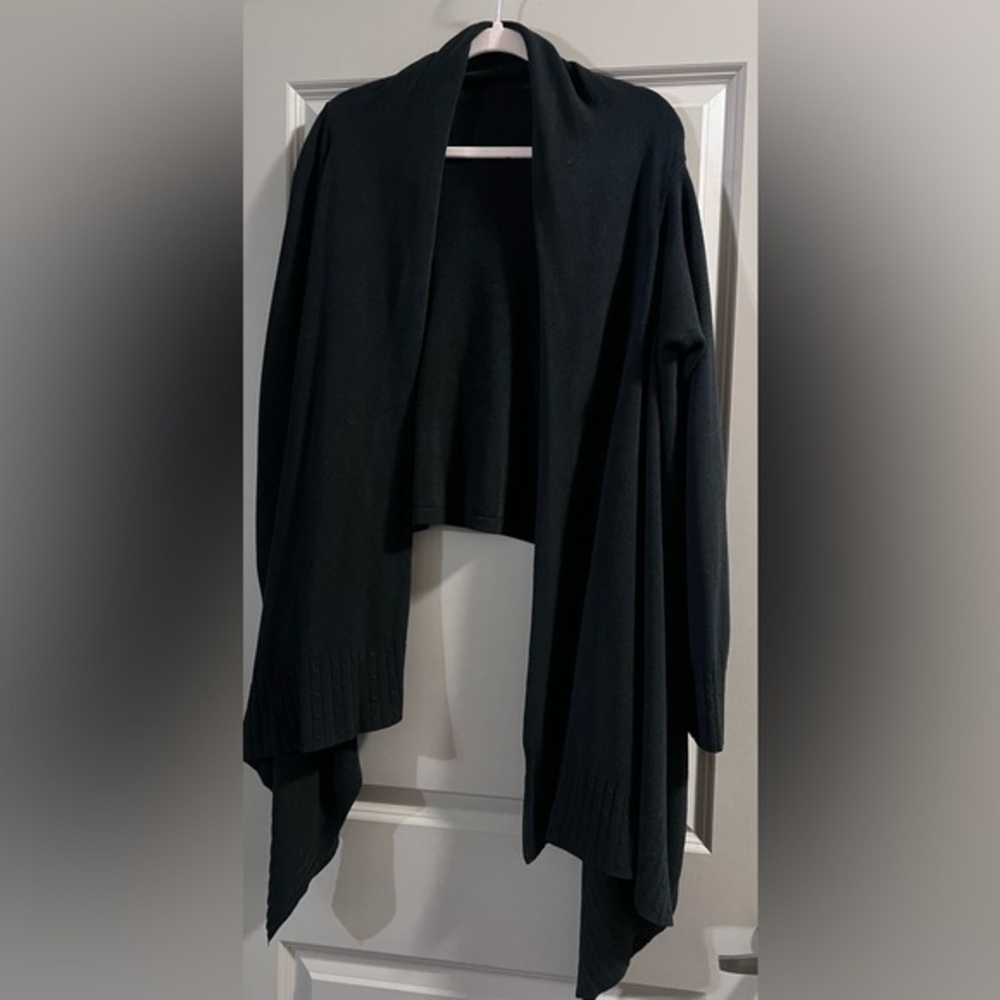 H&M black sweater